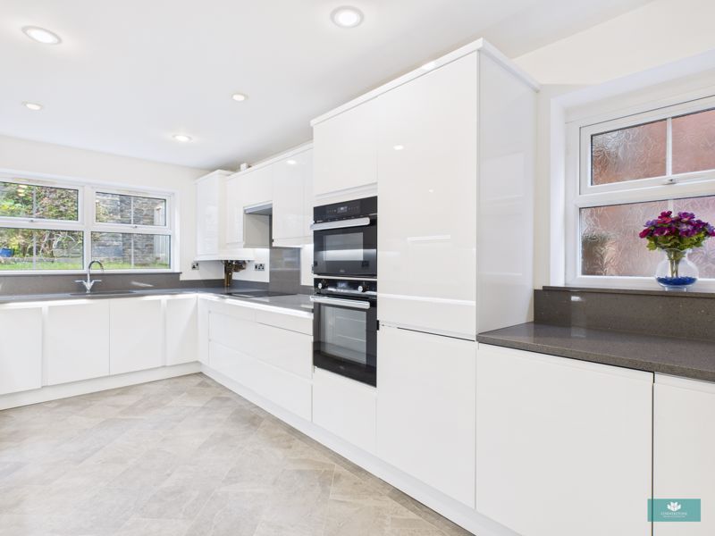 Property photo 3 of 21 Photo 17