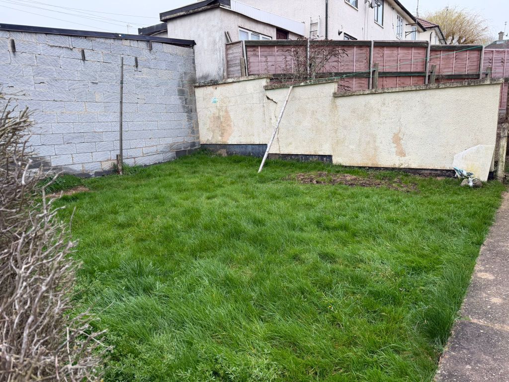 Property photo 2 of 17 Gallery