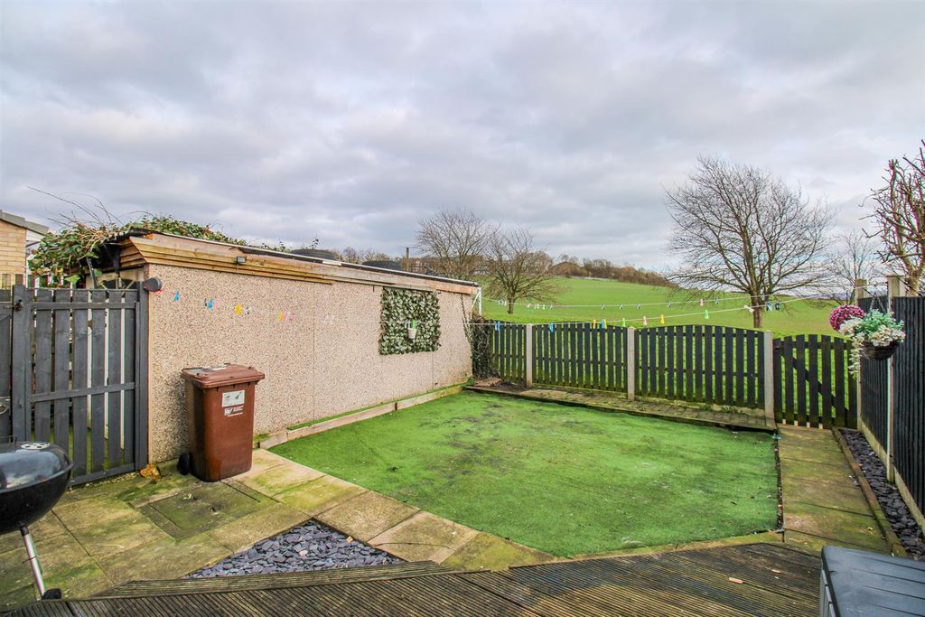 Property photo 2 of 10 Outside