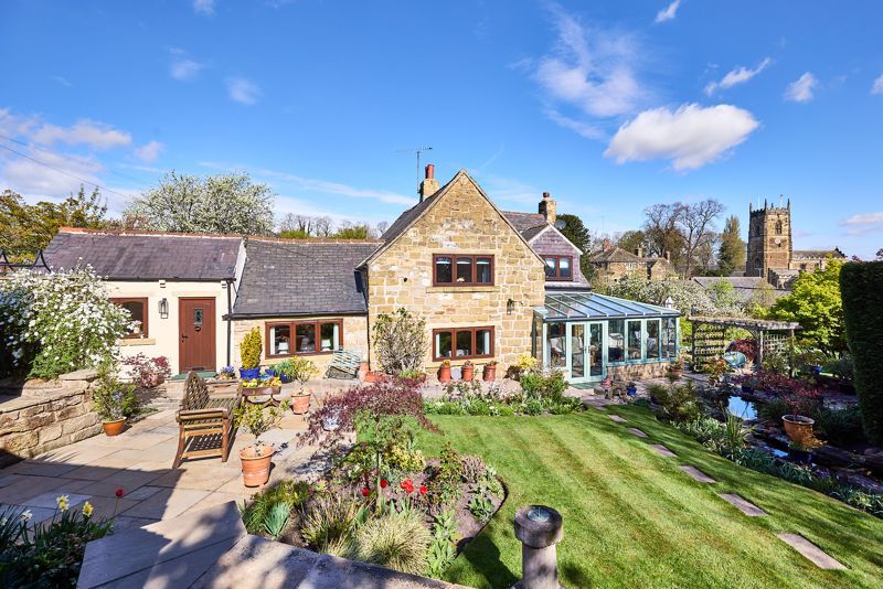 Property photo 2 of 51 Photo 35