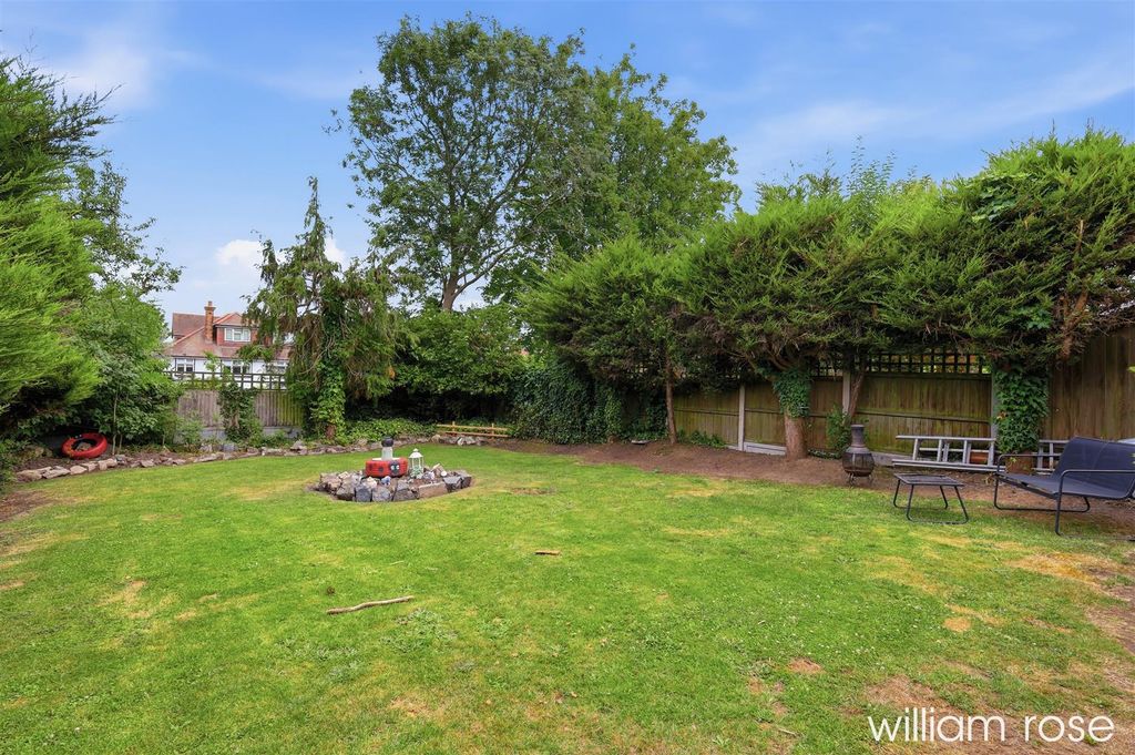 Property photo 2 of 22 32_Img_8126.Jpg