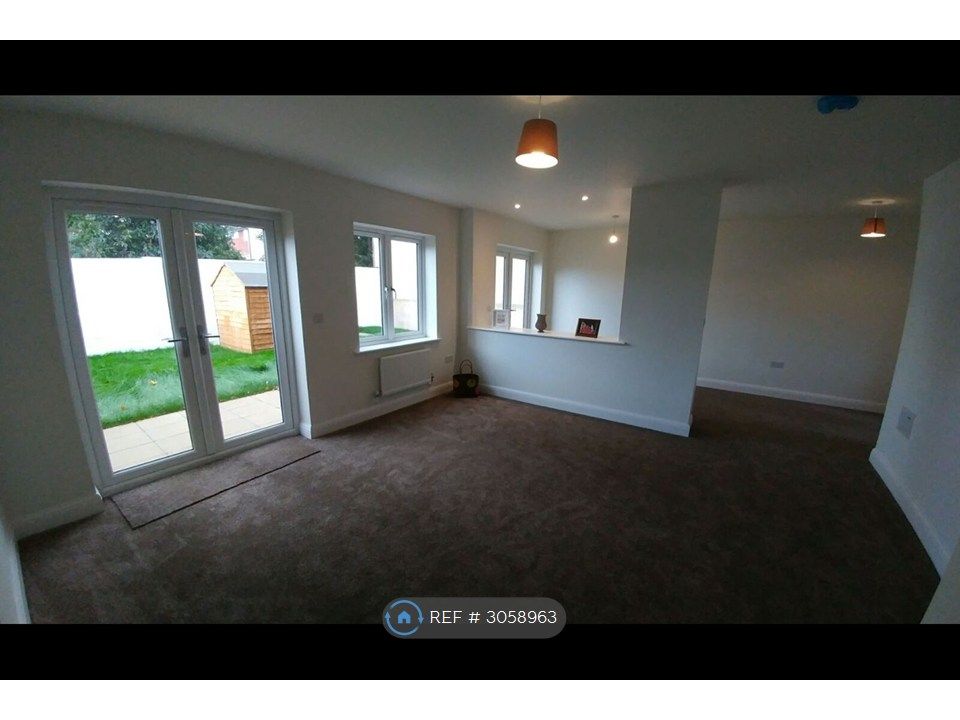 Property photo 1 of 8 Living Room