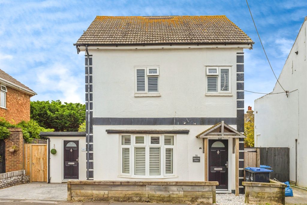 Property photo 1 of 25