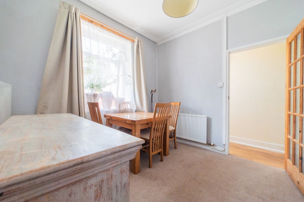 Property photo 2 of 14 Call 02920 454555 To Secure Your Viewing_1