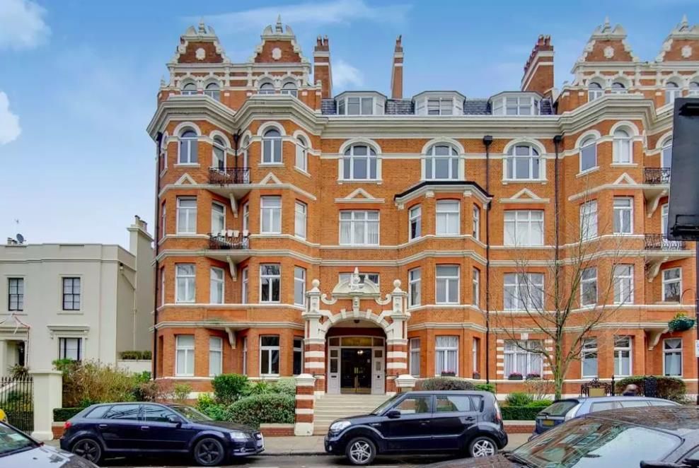 Property photo 1 of 22