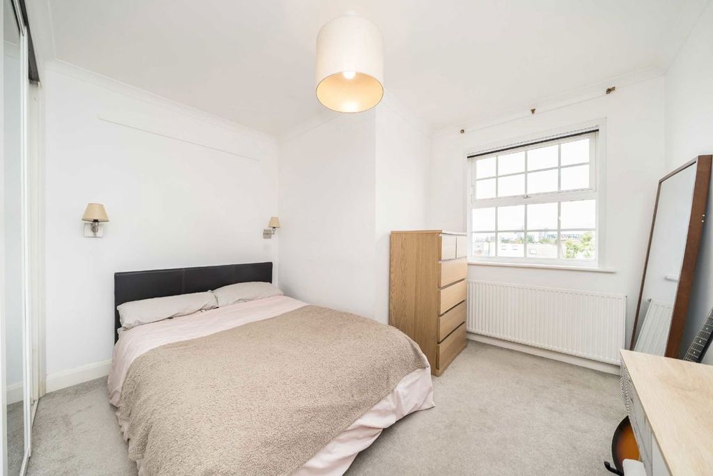 Property photo 2 of 4