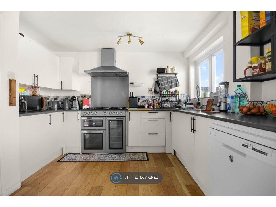 Property photo 2 of 12 Kitchen Diner