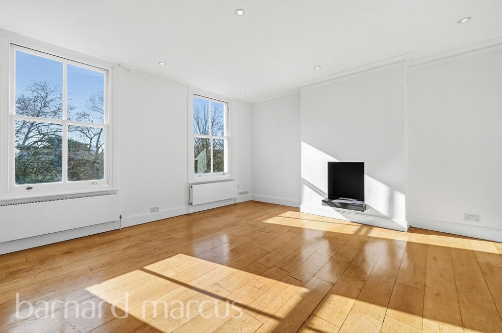 Property photo 1 of 8 Image