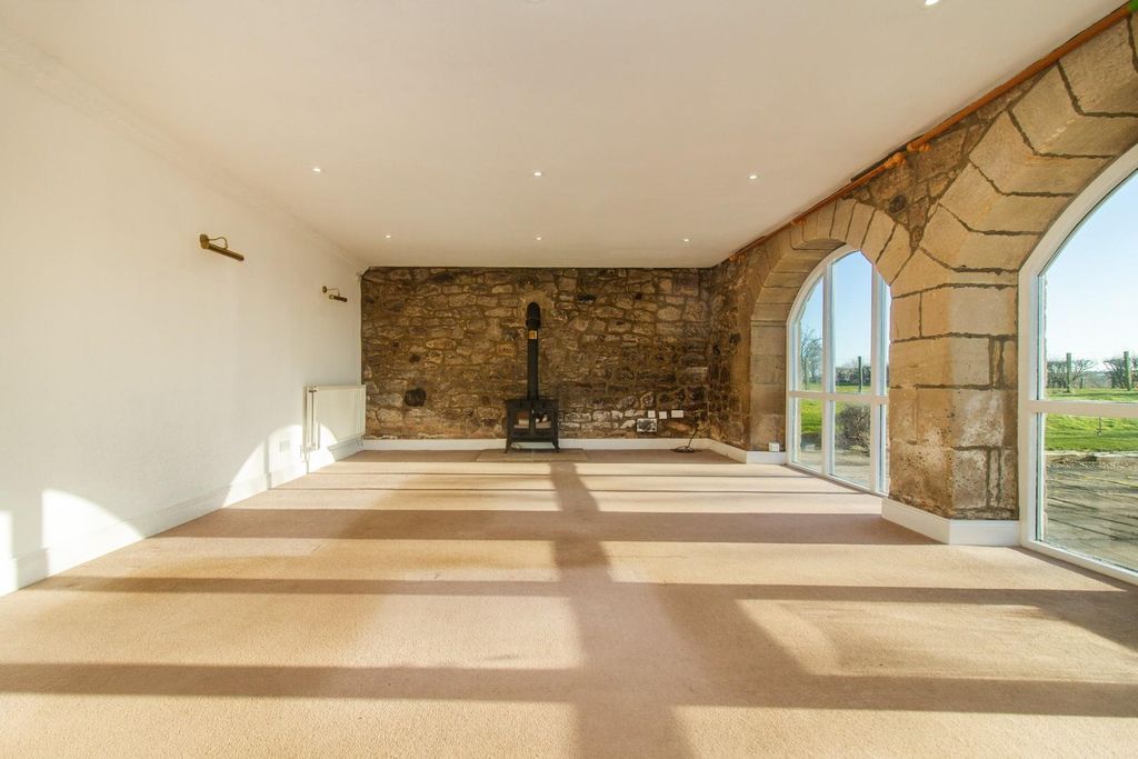 Property photo 2 of 9 Living Room