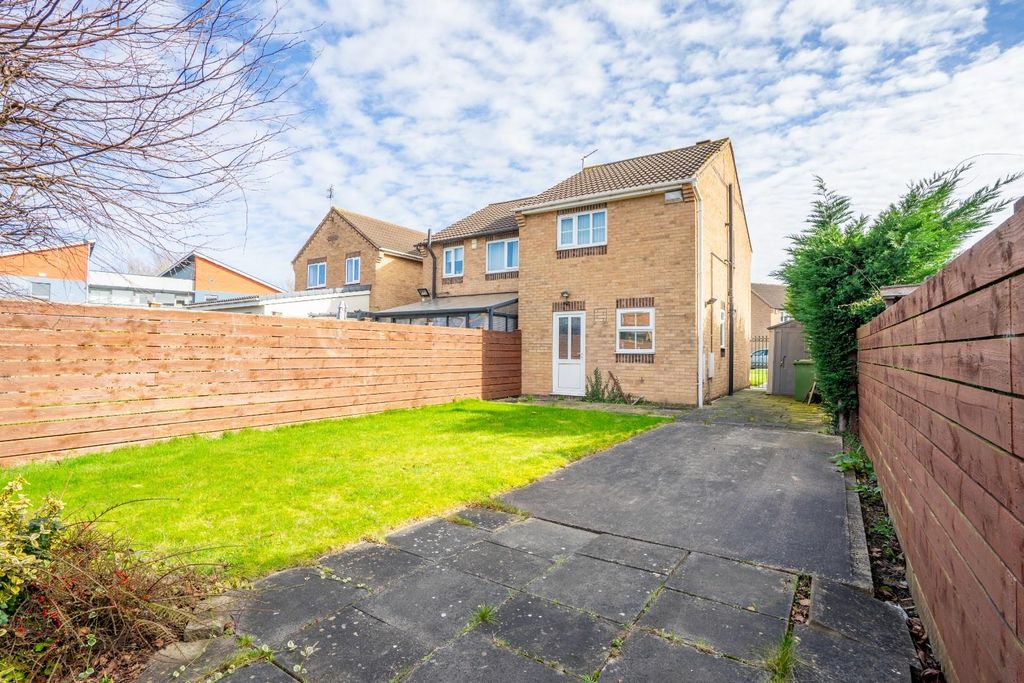 Property photo 2 of 13 19Or-2.Jpg