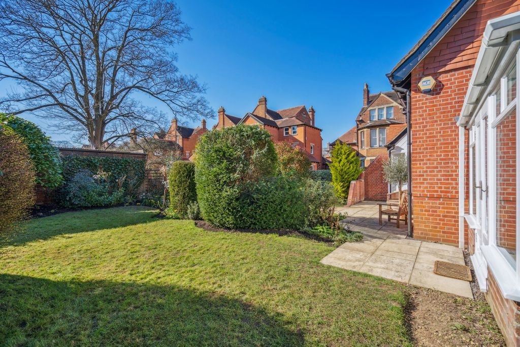 Property photo 3 of 12