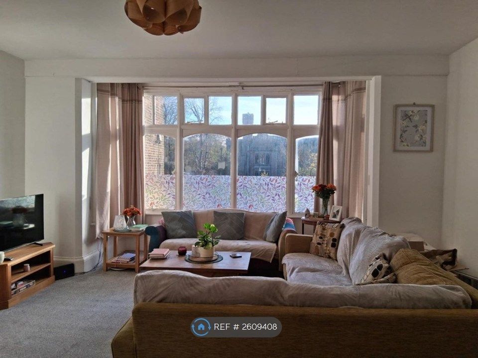 Property photo 2 of 15