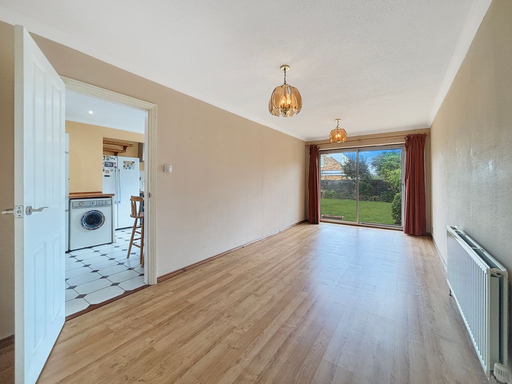 Property photo 3 of 26 cc3d5720Eaac63663776c7A8A657d0c9780506B0