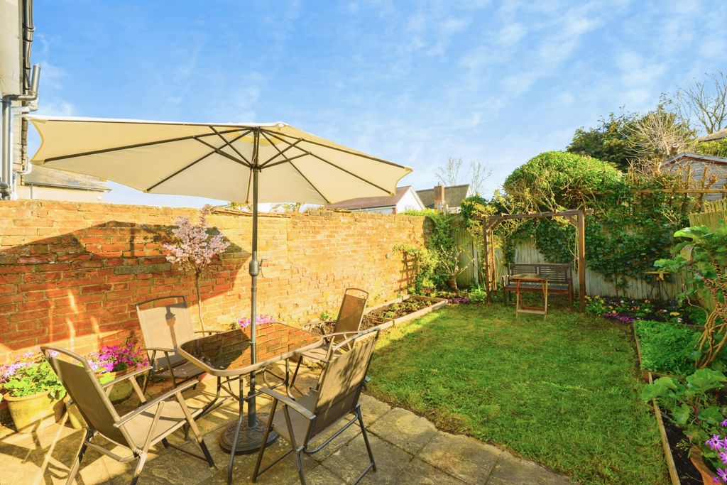 Property photo 1 of 20 Picture No. 03