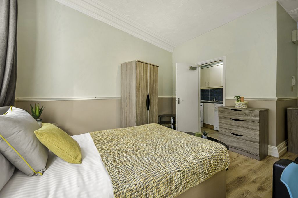 Property photo 2 of 4 Property Photo