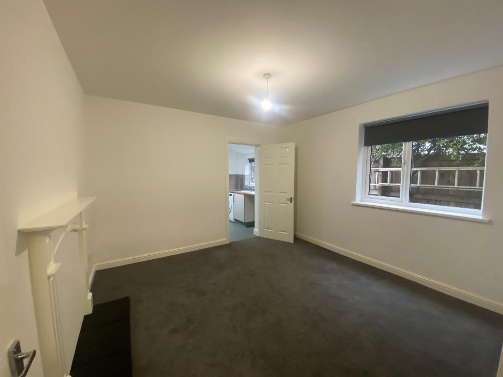 Property photo 2 of 7 Lounge