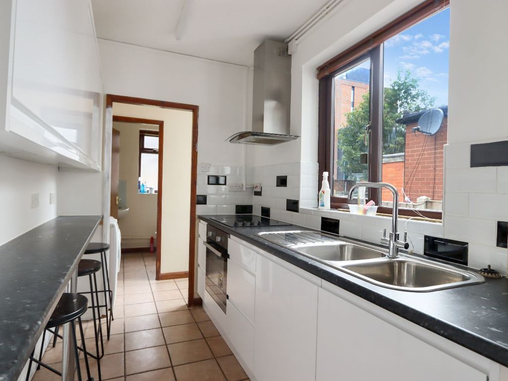 Property photo 2 of 3