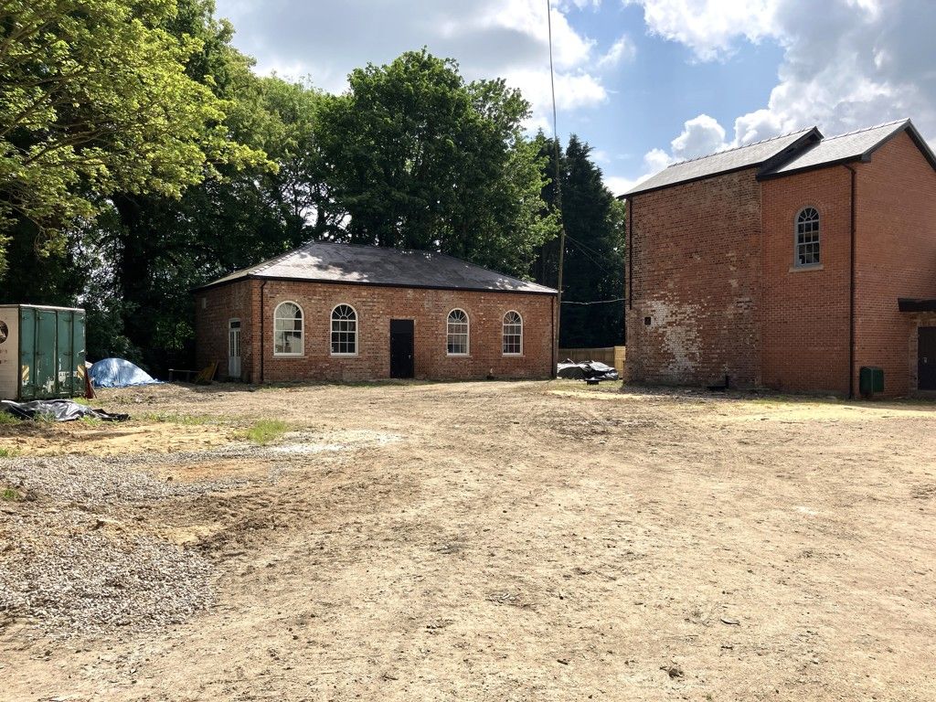 Property photo 2 of 7 Photo 2