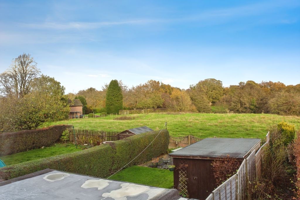 Property photo 3 of 13 Pbox-Img.Jpg