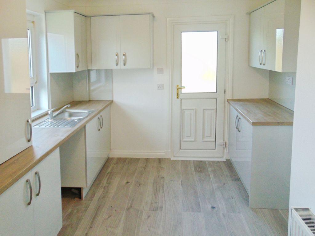 Property photo 3 of 6 d17d2B4F-Dsc09052