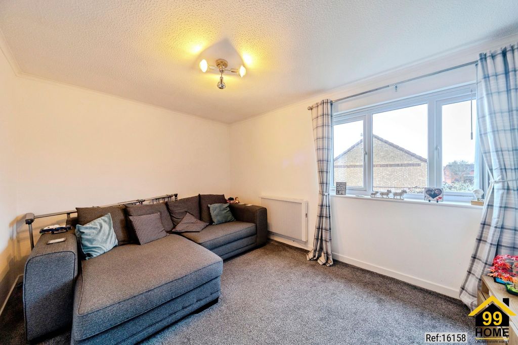 Property photo 3 of 20 Photo 2