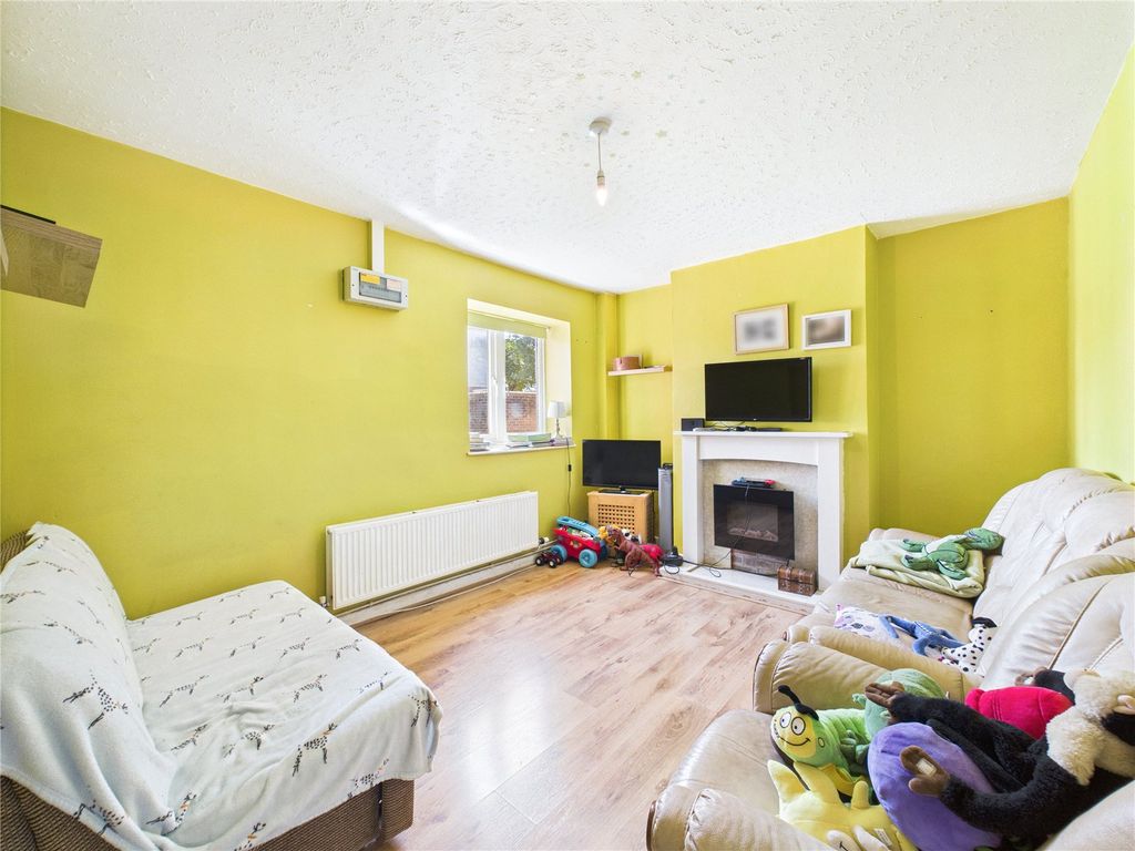 Property photo 1 of 21 Picture No. 03