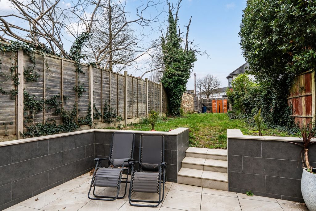 Property photo 3 of 13 1419765-5-69A814Afc2Ed3