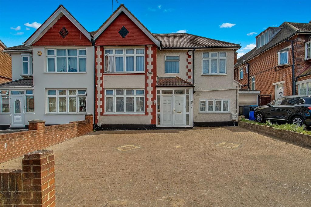 Property photo 1 of 22 G10A1057-G10A1059.Jpg