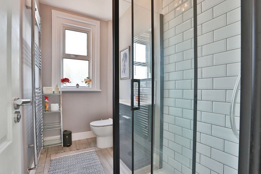 Property photo 2 of 20 Pbox-Img.Jpg