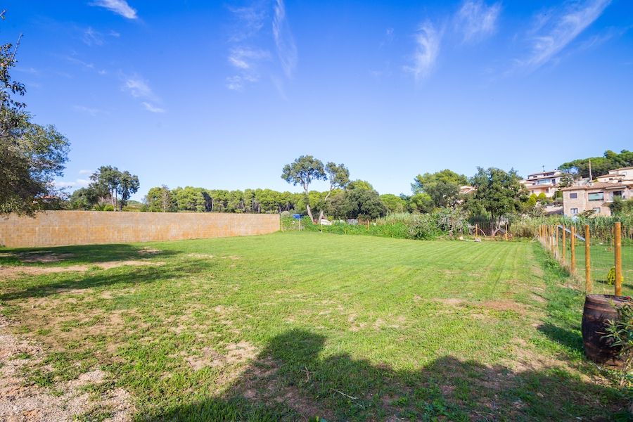 Property photo 2 of 26