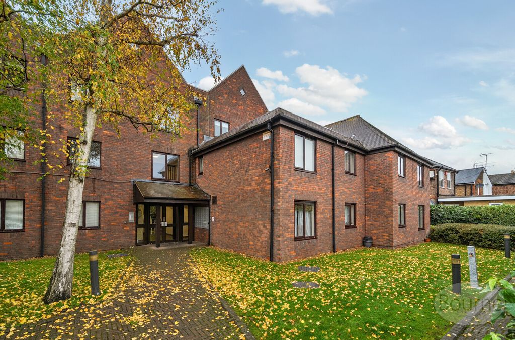 Property photo 1 of 10 08F0B539-34c8-49B...