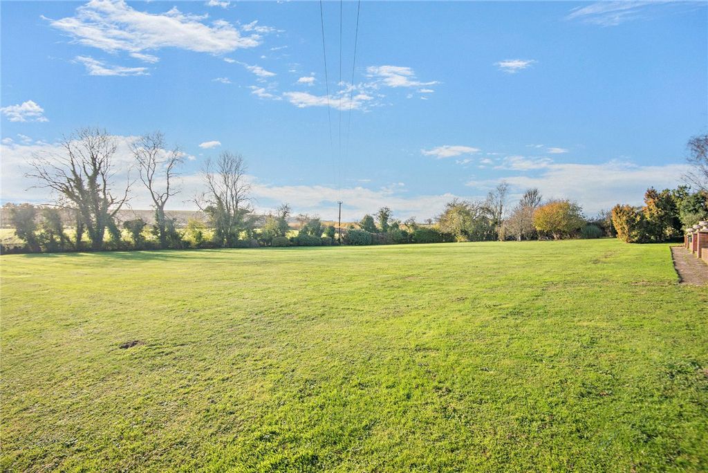 Property photo 2 of 23 Picture No. 04