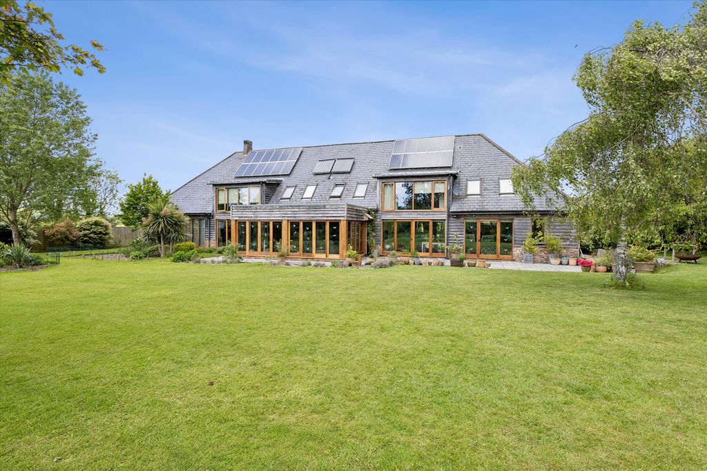 Property photo 1 of 30 Image