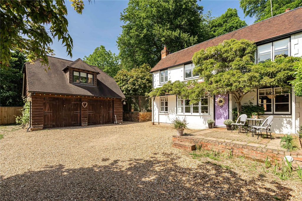 Property photo 1 of 33 Picture No. 35