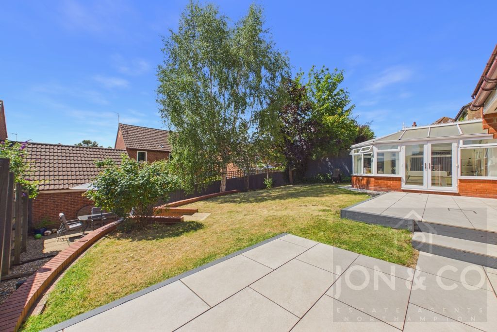 Property photo 2 of 24