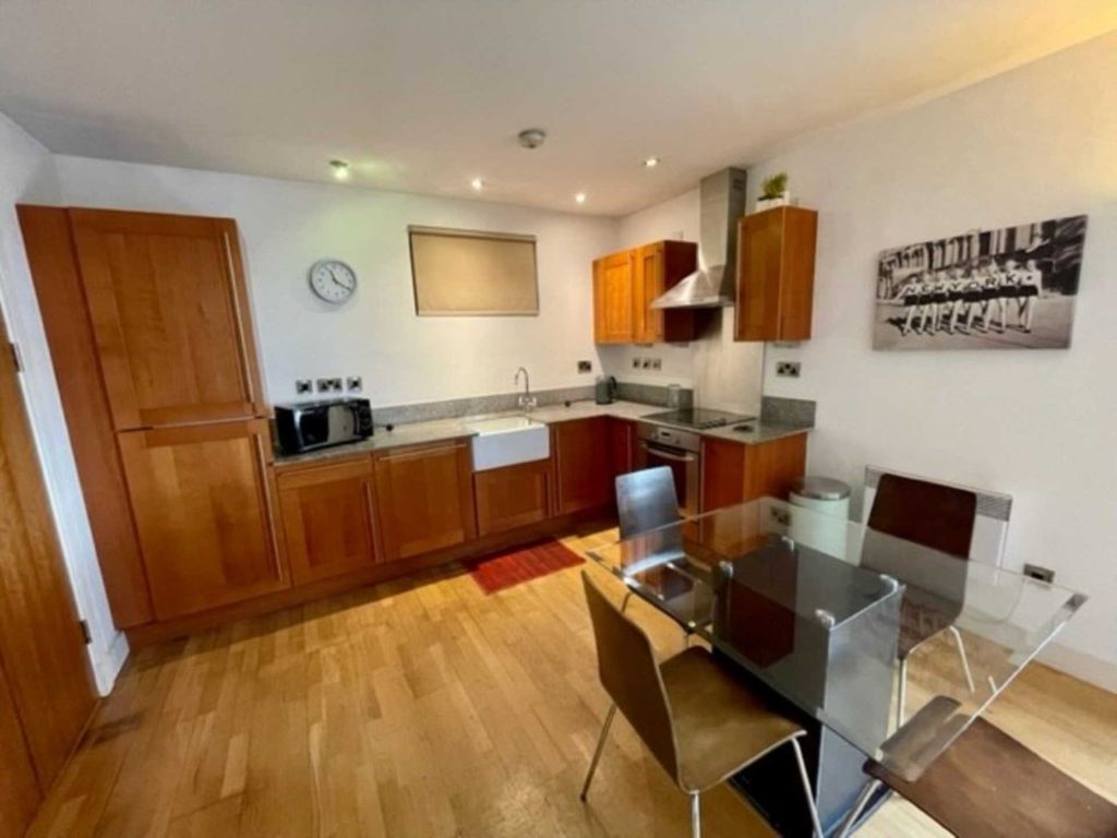 Property photo 3 of 9