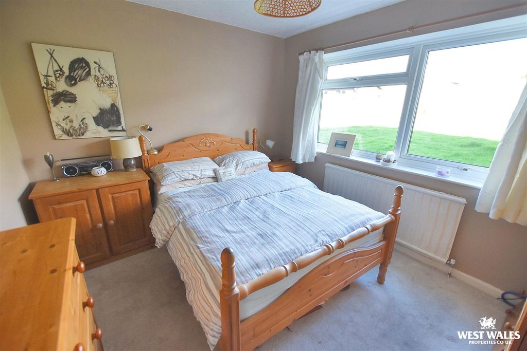 Additional image 9 of 3 bed detached bungalow for saleWhitehall Avenue, Pembroke SA71