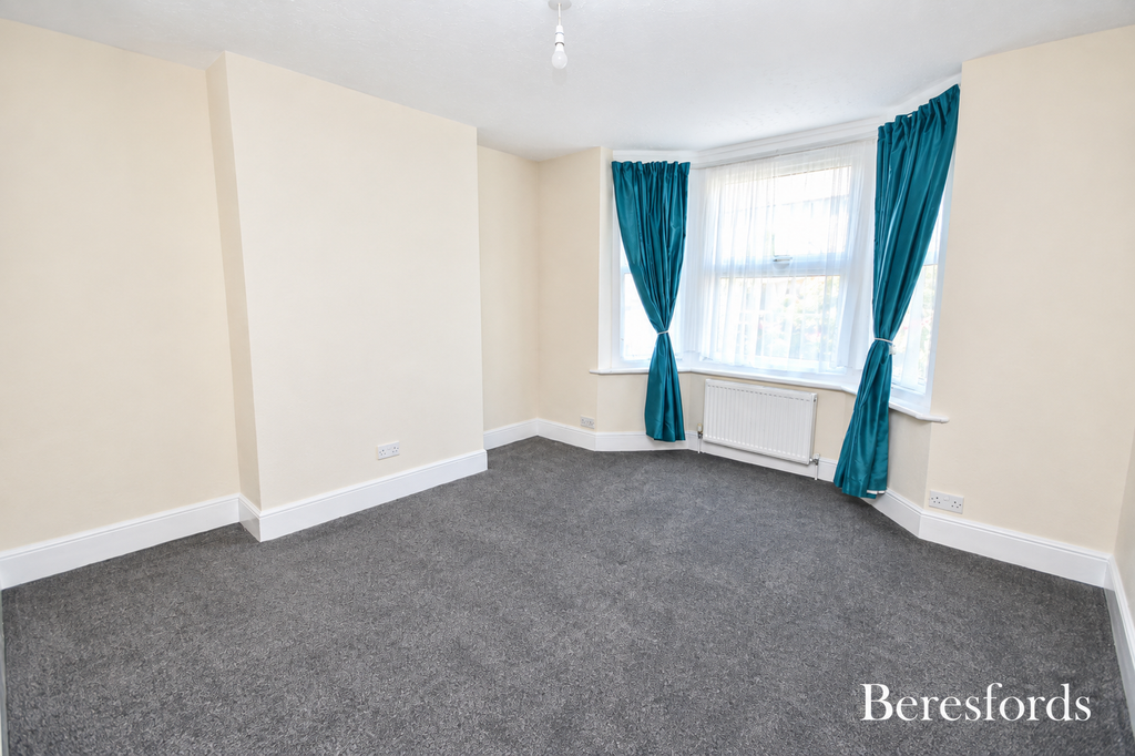Property photo 3 of 9 Bedroom