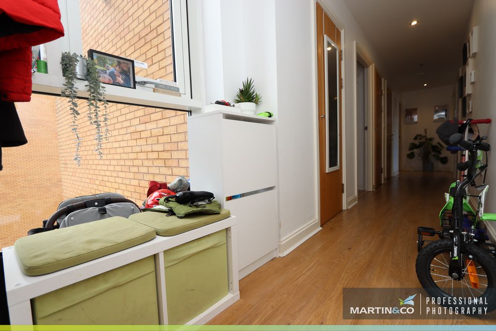 Property photo 3 of 20