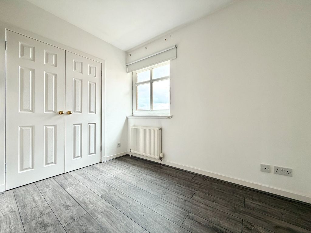 Additional image 18 of 2 bed terraced house for saleBroadside Court, Denny FK6