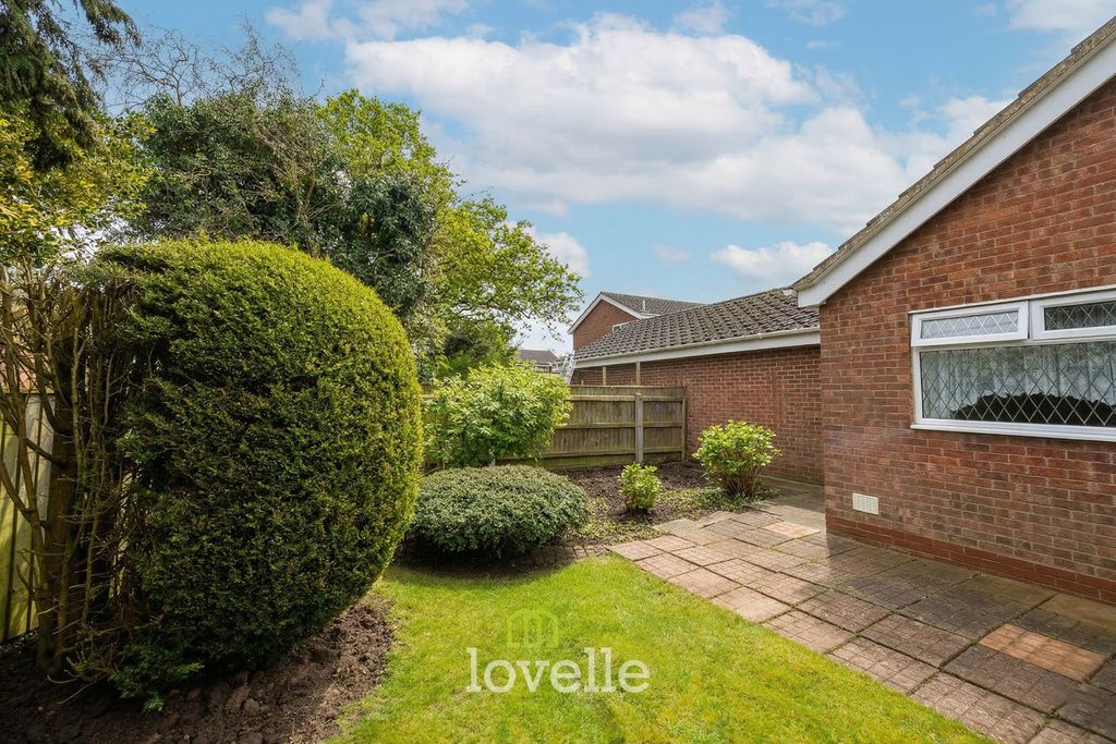 Property photo 3 of 15