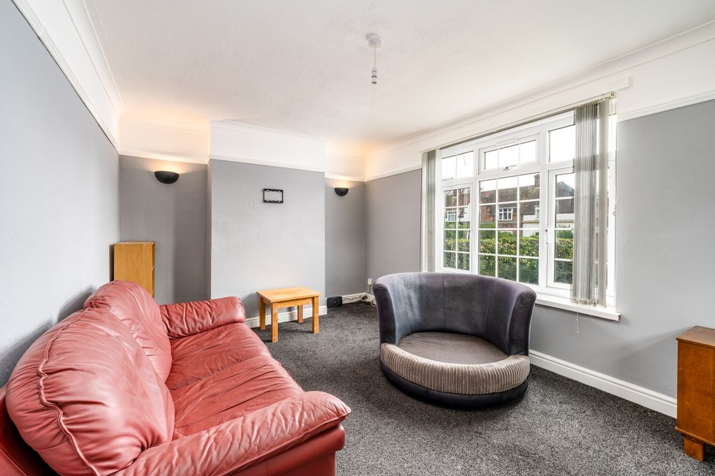 Property photo 3 of 26 06