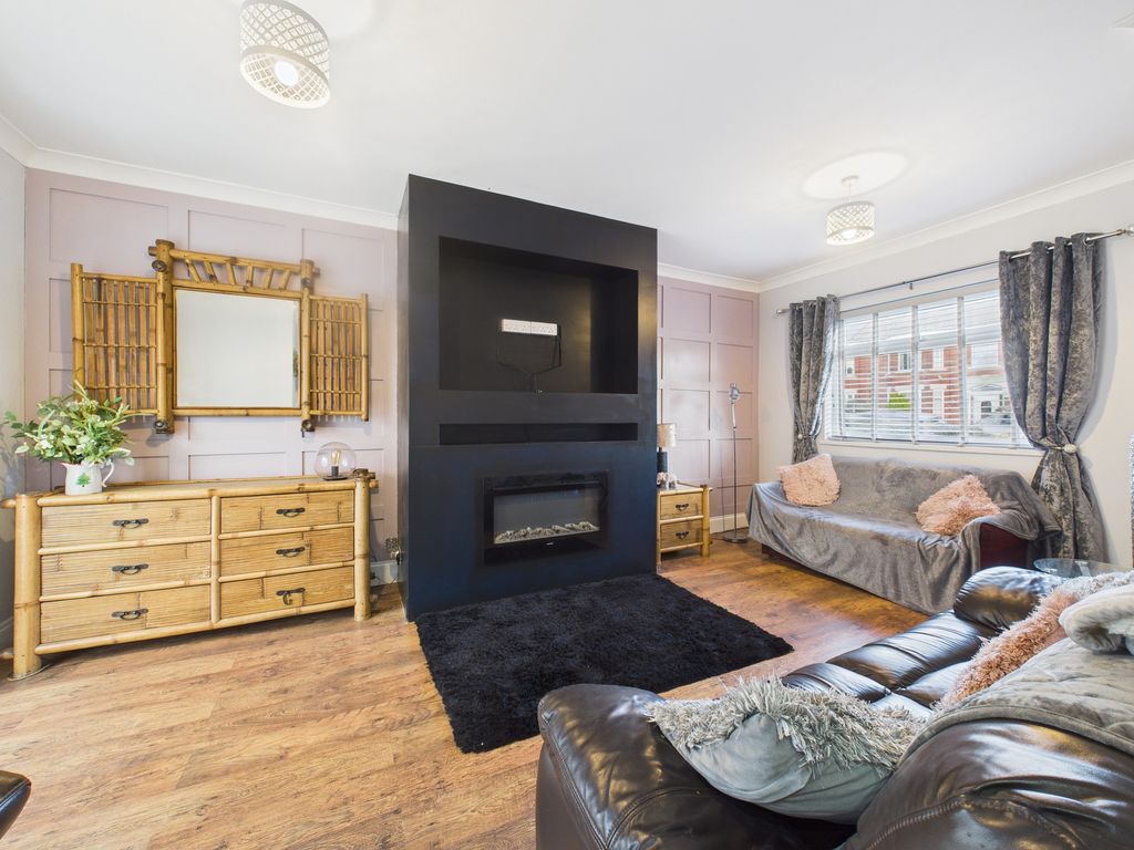 Property photo 1 of 25