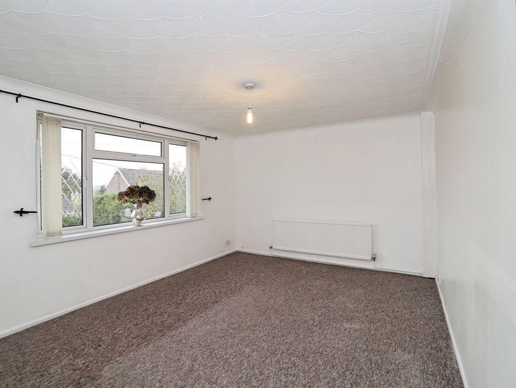 Property photo 3 of 31