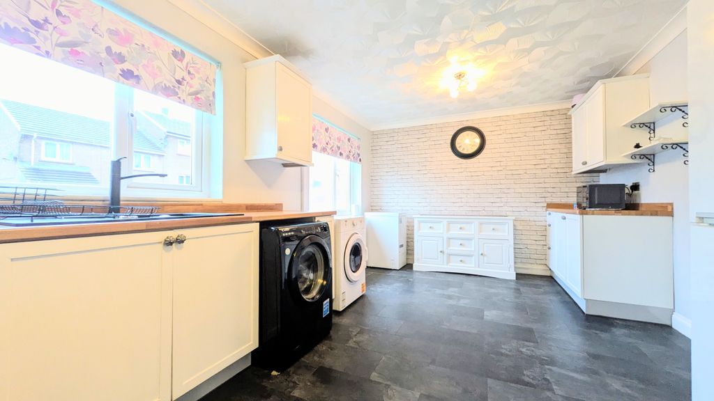 Property photo 3 of 18 Pxl_20260218_102209373~2