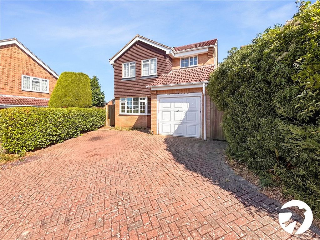 Property photo 1 of 11 External