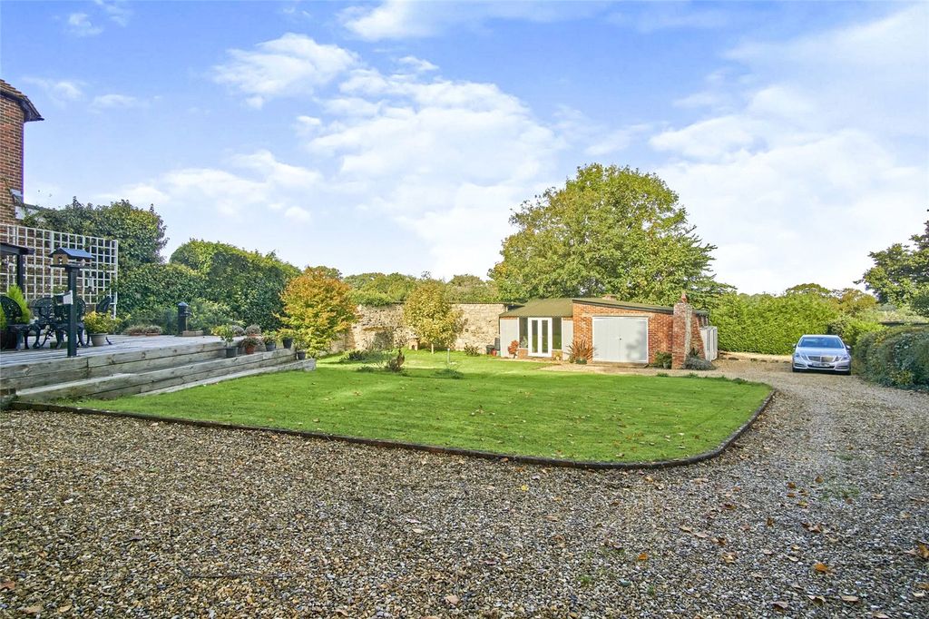 Property photo 2 of 20 Picture No. 04