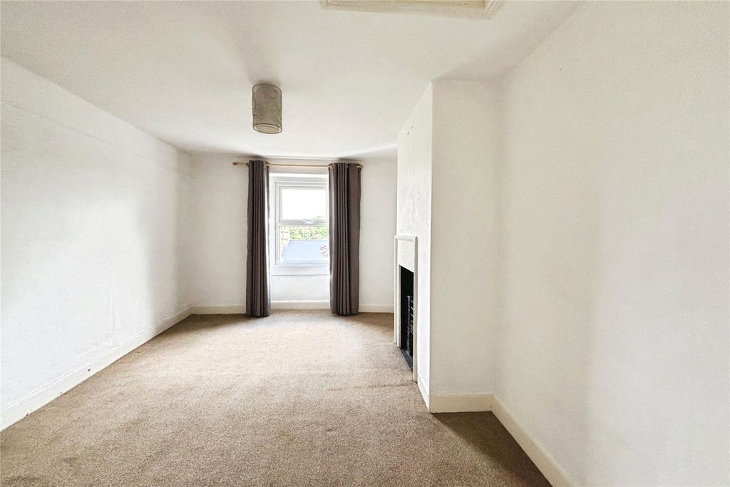 Property photo 2 of 14 Picture No. 38