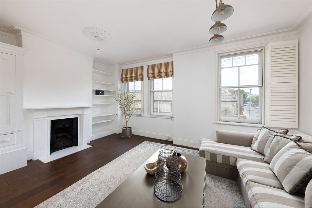 Property photo 1 of 10 Reception Room