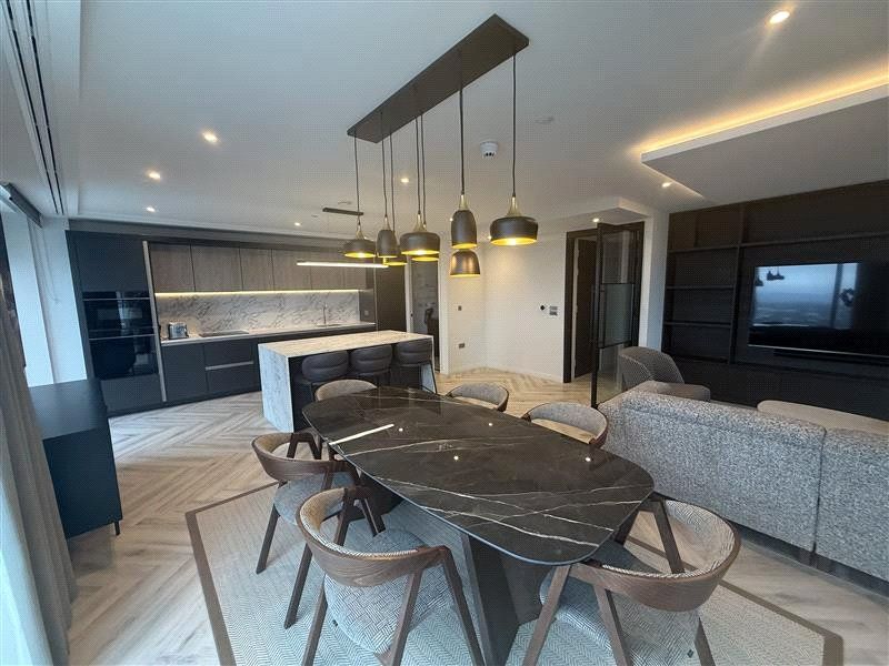 Property photo 2 of 11 Picture No. 02